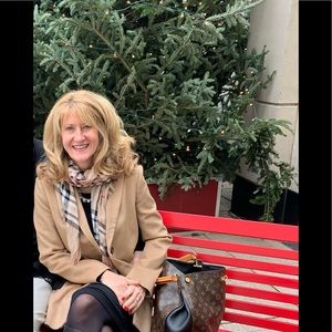 Meet your Posher, Christine